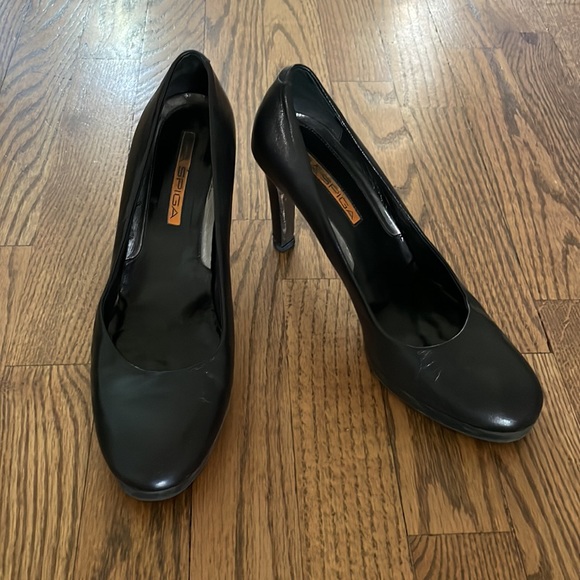 Via Spiga Heels 7.5 - Picture 2 of 9